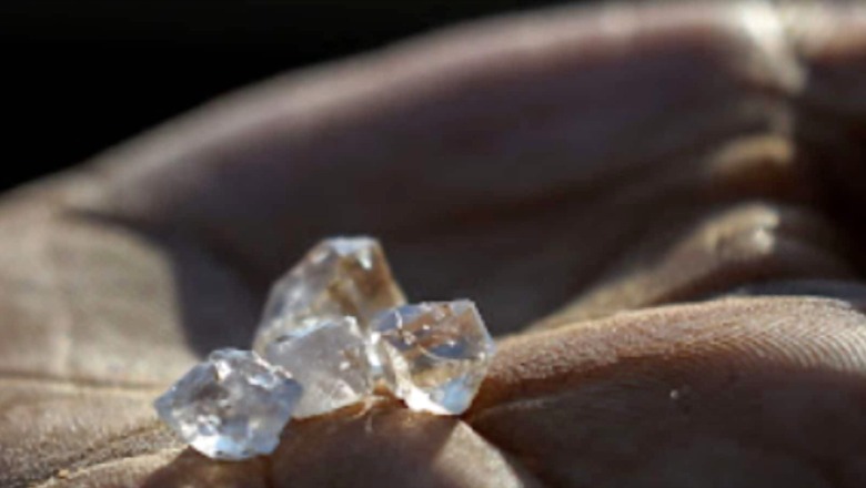 Luck Shines on MP Farmer for Sixth Time as He Mines 6.47 Carat Diamond in Panna