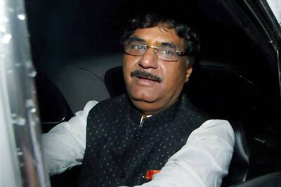 Governor expresses grief over Gopinath Munde's demise