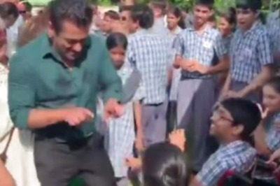 Salman Khan Posts Video of Dancing with Children on World Down Syndrome Day on Instagram