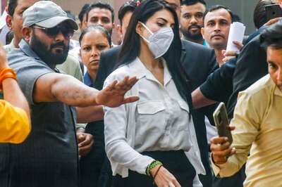 Rs 200 Cr Scam Case: Delhi Court Extends Interim Bail of Jacqueline Fernandez Till Nov 15