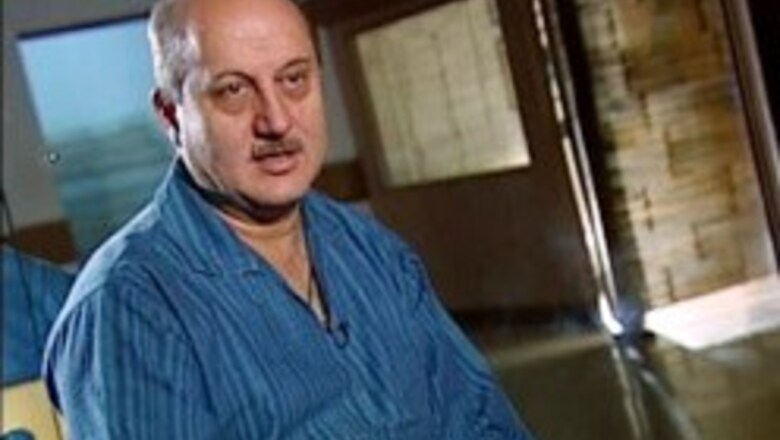 'A tragedy to Mumbai, is a tragedy to me': Anupam Kher
