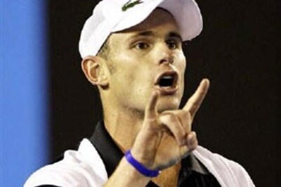 Roddick comes off second best to Federer and umpire
