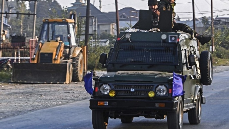 Militants Hurl Grenade at Security Forces Party in J-K's Kulgam