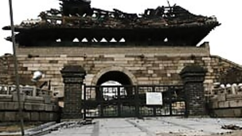 Man arrested for destroying S.Korea's top treasure