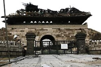 Man arrested for destroying S.Korea's top treasure