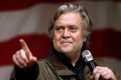 Steve Bannon Steps Down from Breitbart News After Drawing Fire from Donald Trump