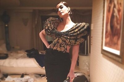 Look of the day: After disappointing  in Elie Saab, Sonam Kapoor does damage control in Abu Jani-Sandeep Khosla at Cannes 2015