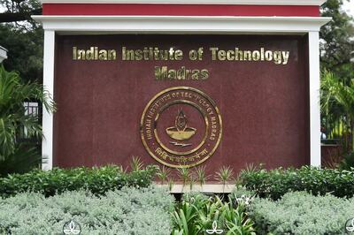 Is Online Data Science Degree by IIT Madras Good? Aspirant Asks, Twitter Answers