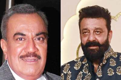Shivaji Satam Recalls Sanjay Dutt’s Emotional Confession During 1993 Bomb Blasts Case: 'Ye Bag Aaya, Main Phass Gaya'