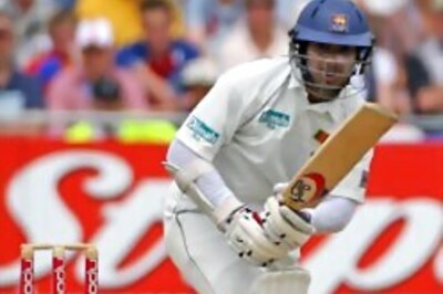 Sangakkara's bat puts Sri Lanka ahead