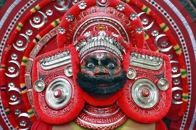 Kerala Governor, CM extend Onam greetings to Malayalis