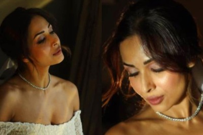 Malaika Arora Oozes Oomph in Bridal Gown as She Walks the Ramp, See Photos