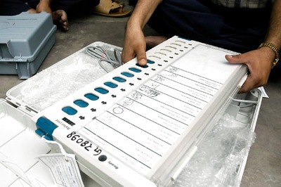 Bihar Polls: Fearing 'Foul Play' Congress Asks its Leaders to Man Strongrooms for Protection of EVMs