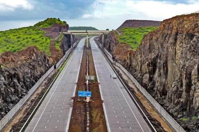Maharashtra Govt to Expand Samruddhi Mahamarg; 12 More Districts in Vidarbha Region to be Connected