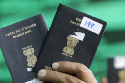 31 DMs Empowered to Grant Citizenship to Minorities of Pak, Afghanistan, Bangladesh: Govt