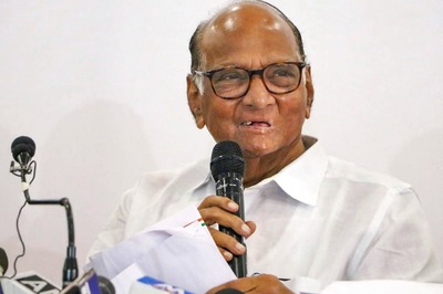 Netizens Train Guns At Sharad Pawar After He Rebukes Sachin Tendulkar Over Tweet on Farmers' Issue