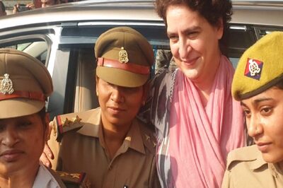 After Brief Detention, Priyanka Gandhi Allowed to Meet Kin of Agra Man Who Died in Police Custody
