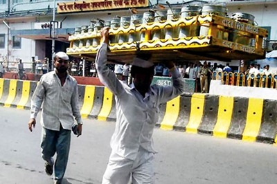 Mumbai Dabbawalas Slam Zomato Customer Who Kicked Up 'Non-Hindu' Rider Row