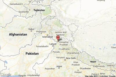 J~~amp;amp;K: Heavy rains, flash floods destroy border fencing along Indo-Pak border