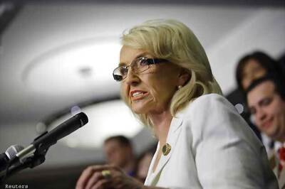 Arizona Governor Jan Brewer to lead trade delegation to India