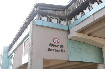 No More Change Hassles: Noida Metro Enables UPI Payments At All Stations