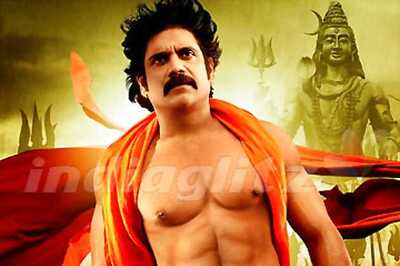 Damarukam: Nagarjuna to flaunt his six pack abs