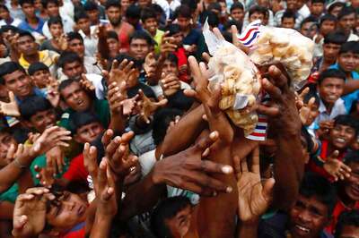 Myanmar Protesters Try to Block Aid Shipment to Muslim Rohingya