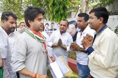 After Priyanka, Jyotiraditya Scindia Meets Party's UP Leaders to Find Poll Debacle Causes