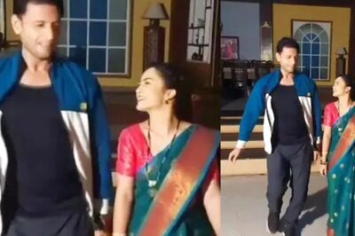 'Sukh Mhanje Nakki Kay Asta' Actors Dance to Celebrate 1st Anniversary of Marathi Show