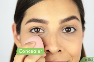 How to Use Makeup to Make Your Eyes Look Bigger