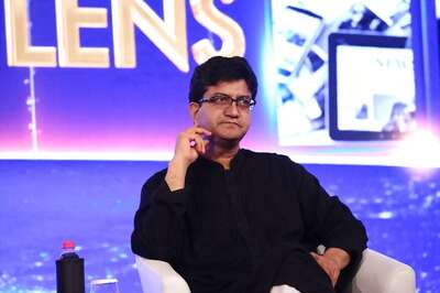 Don't Make Patriotism Your Convenience: Prasoon Joshi