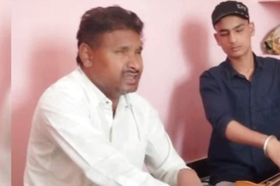 In Maharashtra, This Visually Impaired Musical Duo Plays Multiple Instruments