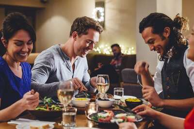 Foodie's Paradise: Discover The 3 Top Eateries in Delhi!