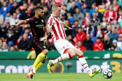 Aguero Strikes Twice as Manchester City Thrash Stoke