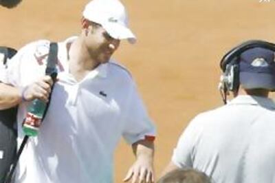 Djokovic, Wawrinka reach Rome Masters final