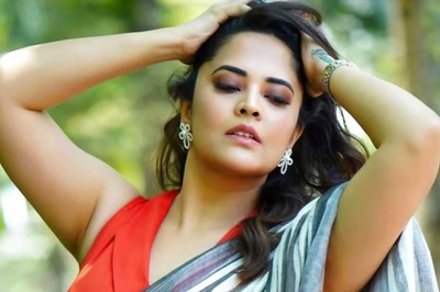 Anasuya Bharadwaj Looks Stellar In Her Traditional Avatar; See Photos