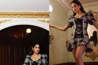 Sexy! Janhvi Kapoor Flaunts Her Curves In A Classic Black And White Look, Hot Photos Go Viral 