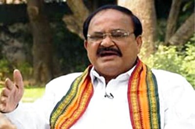 Sonia's move to seek Shahi Imam's support will boomerang: Venkaiah