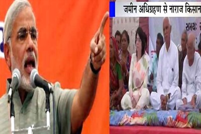 Farmers protest against land acquisition by Modi government