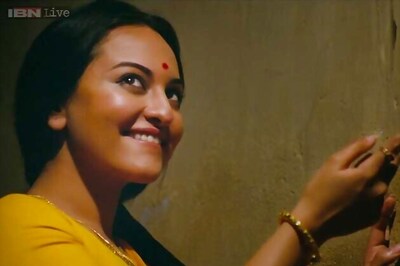 Sonakshi Sinha: My dad loves me in all films, mom is the critic