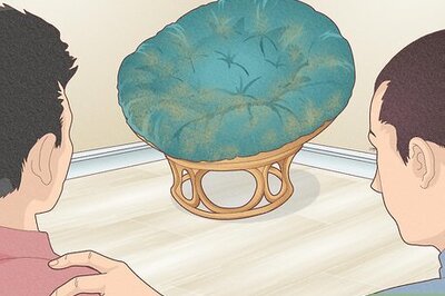 How to Wash a Papasan Chair Cushion at Home