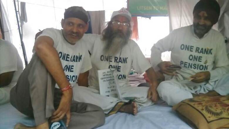 Defence Minister likely to announce One Rank One Pension today: Sources