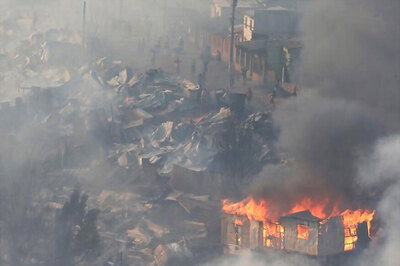At least 100 Homes Burned as Fire Erupts in Chile