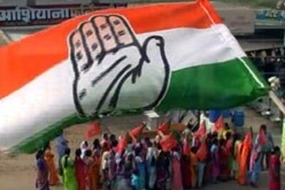 Who is leading and who is trailing