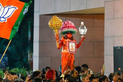 Thursday Thriller A Mixed Bag for BJP as Guj Lays Red Carpet, Hills Bid Adieu | Tracing Saffron Footprint