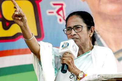 Mamata Banerjee Weaves in Warning to BJP in Eid Message as Storm Brews Over Nephew’s ‘TRP of Ram’ Comment