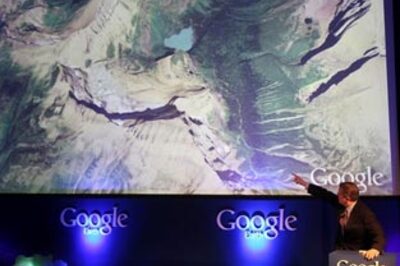 Google Earth users can dive in the sea, fly to Mars