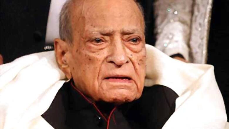 AK Hangal pulls off Madhubala role in single take