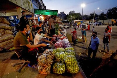 Wholesale Vegetable Prices Fall Sharply by up to 60% During Covid-19 Lockdown, Retail Rates Unchanged