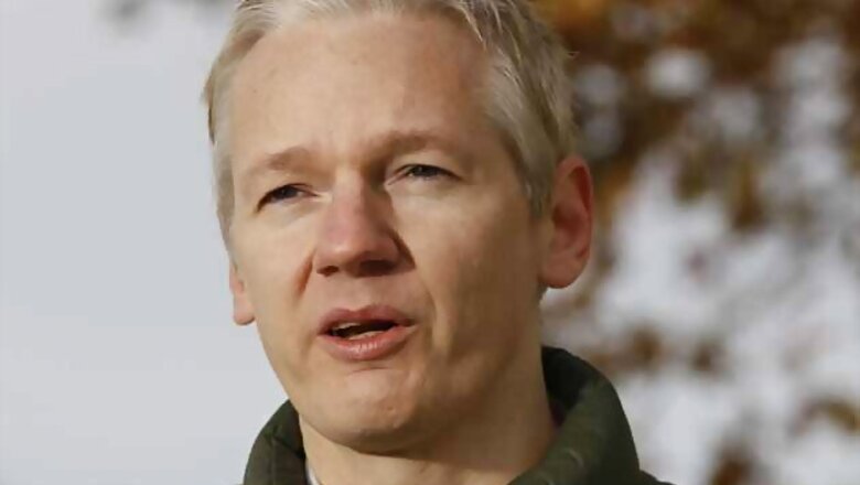 UK warns raid on Ecuador embassy to get Assange